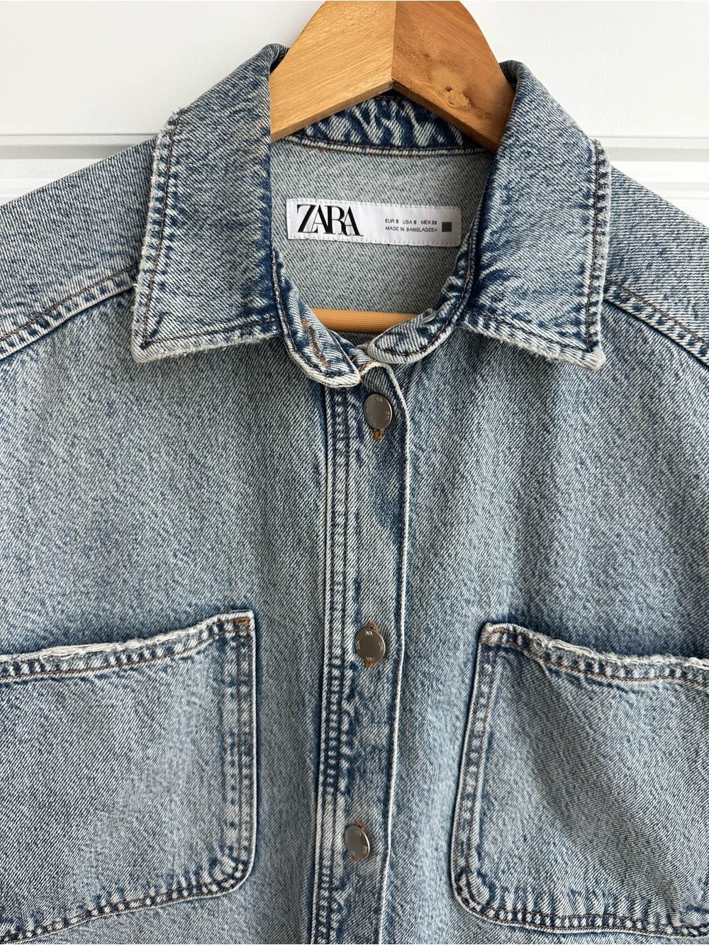 ZARA Oversized Washed Denim Jacket Size Small - Picture 2 of 4